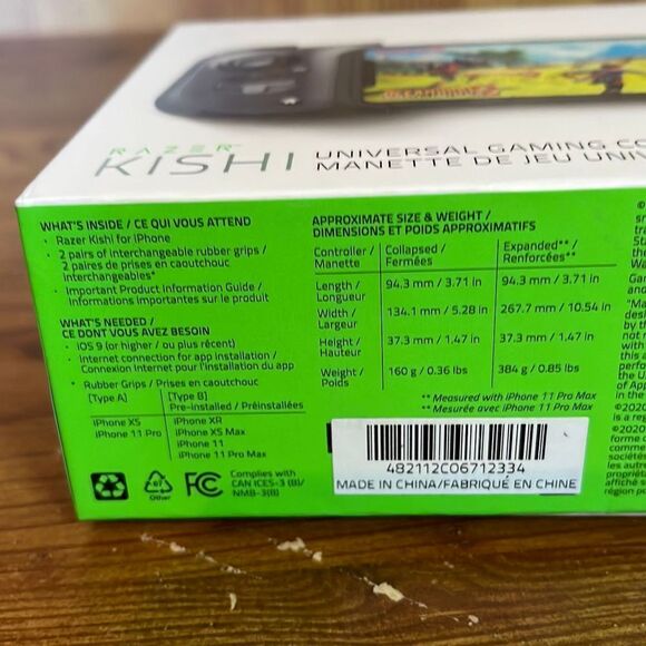 Razer Kishi Mobile Game controller for iPhone iOS Lightning port pass through - Picture 3 of 7